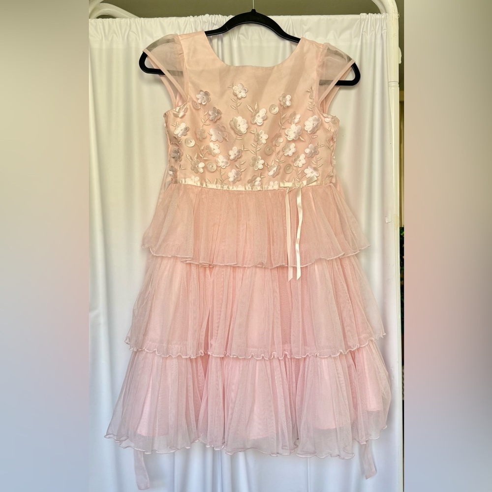 NWOT Jona Michelle Girls Light Pink Party Dress